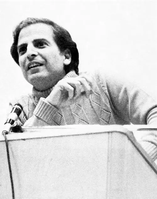 Lee Mendelson