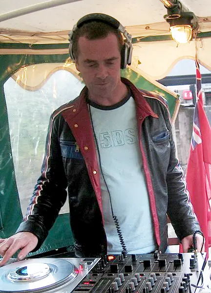 Nick Warren