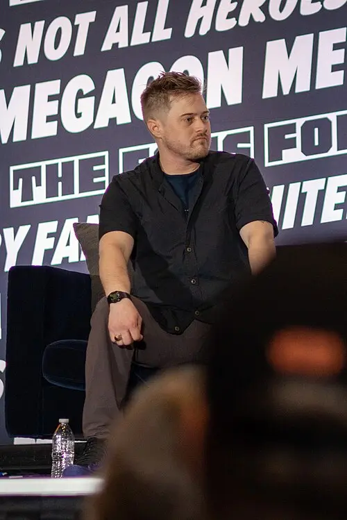 Lucas Grabeel