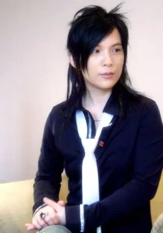 潘美辰