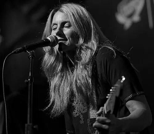 Blondfire