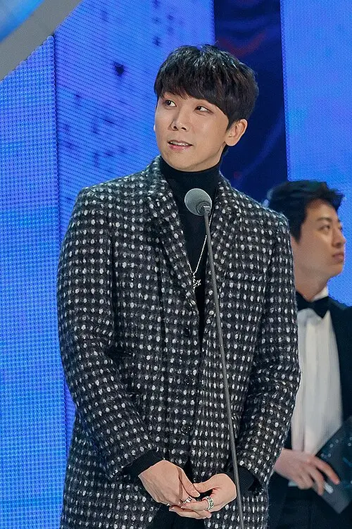 정기고