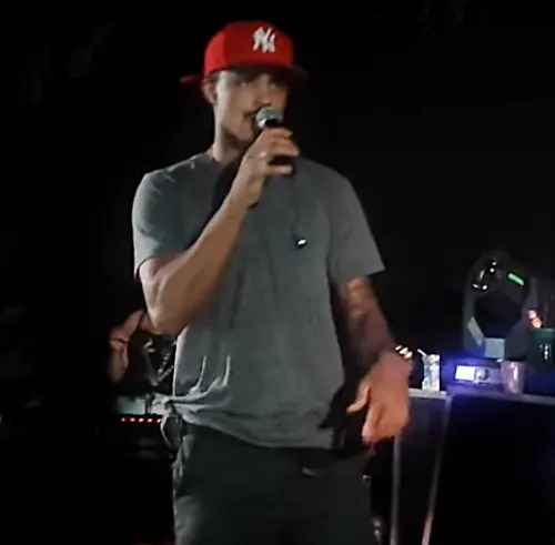 MC Livinho