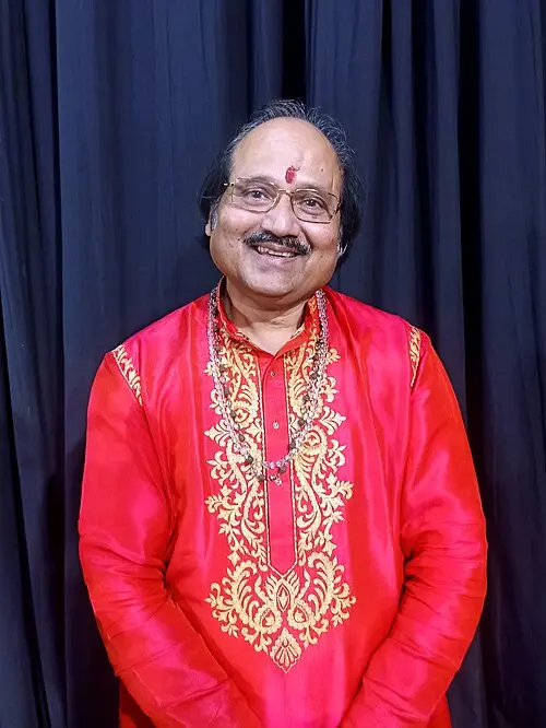 Ronu Majumdar