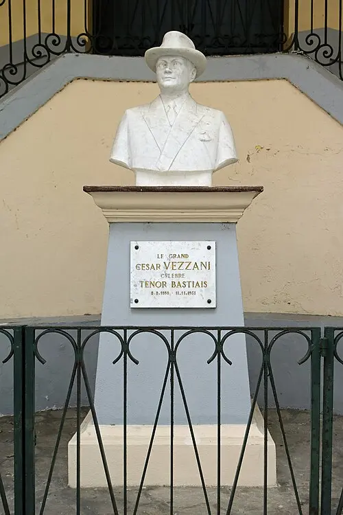 César Vezzani