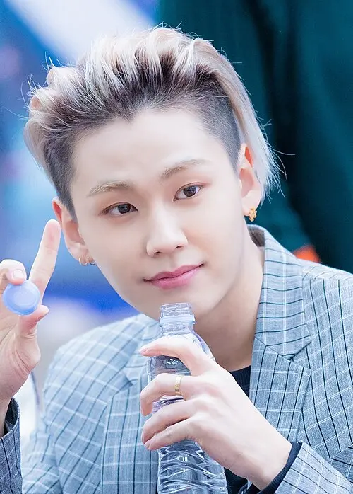 정일훈