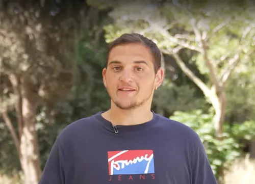 Naveh Tzur