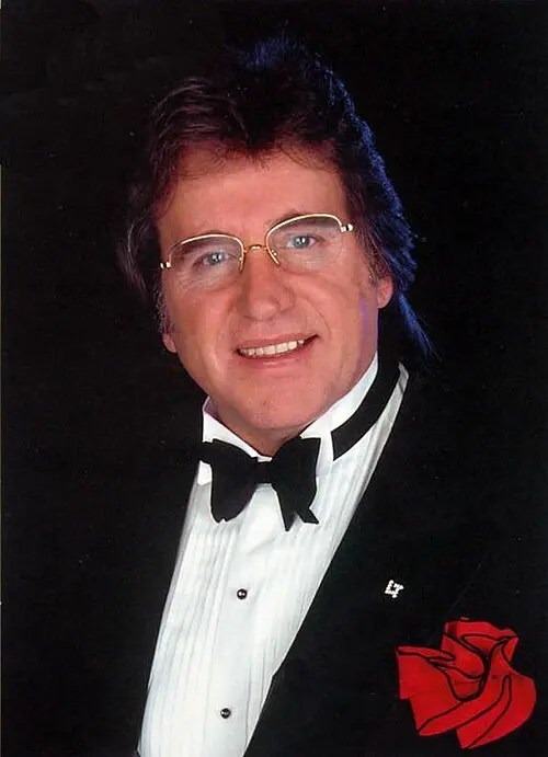 Lee Towers