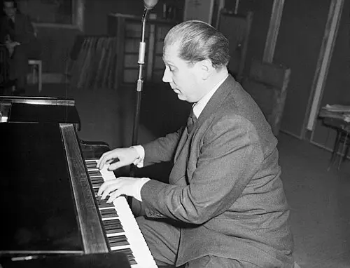 Frank Fox