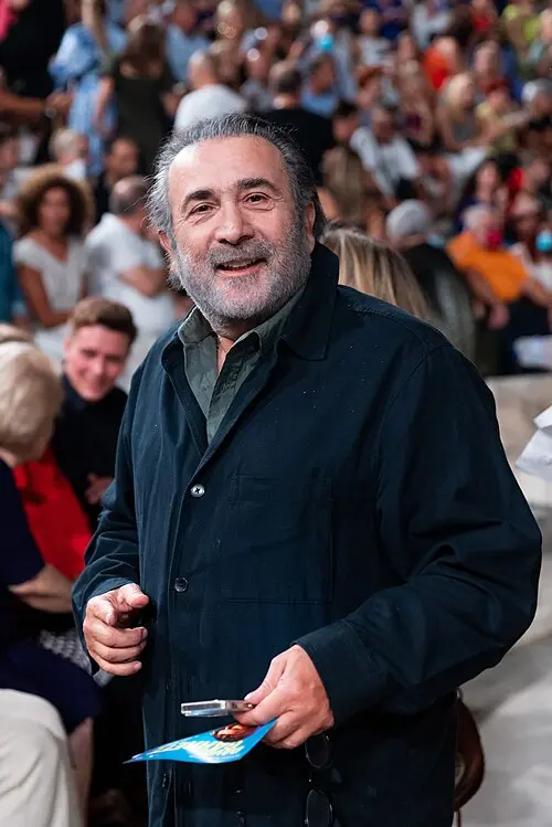 Λάκης Λαζόπουλος