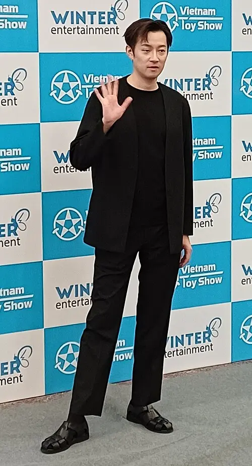 요시다 토모카즈
