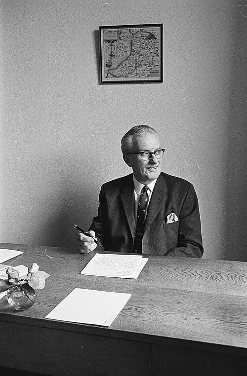 Sir Thomas Parry