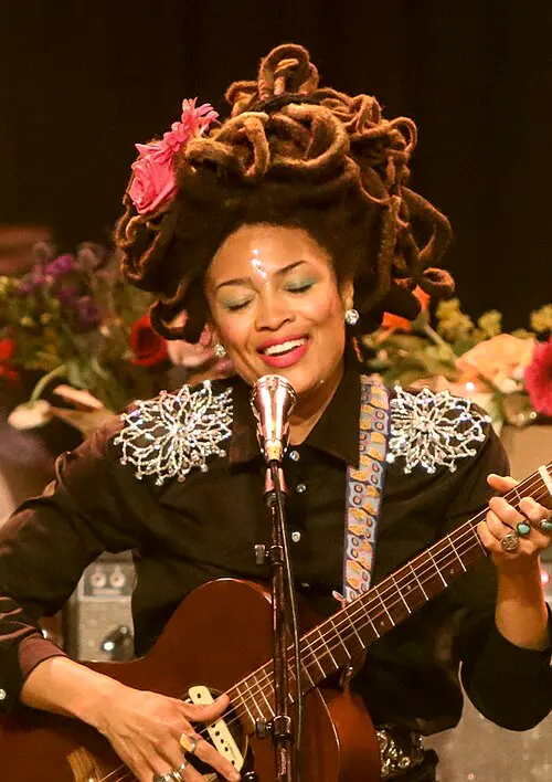 Valerie June