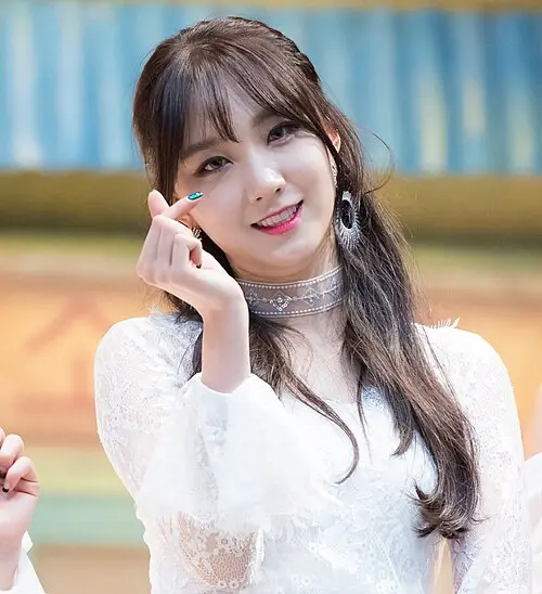 민경