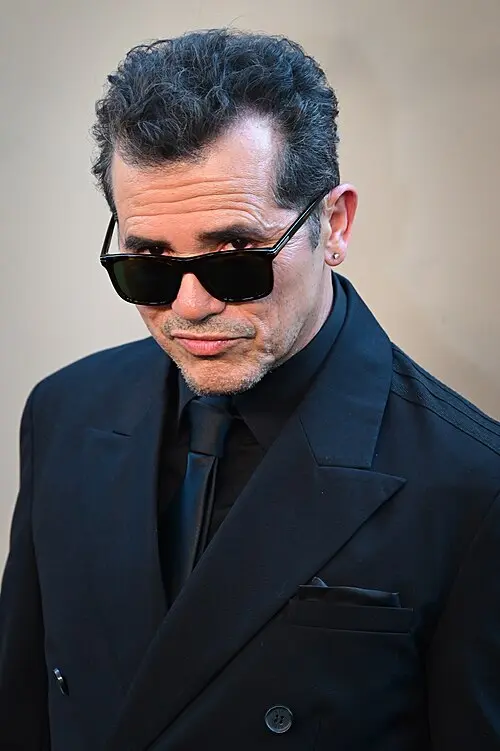 John Leguizamo