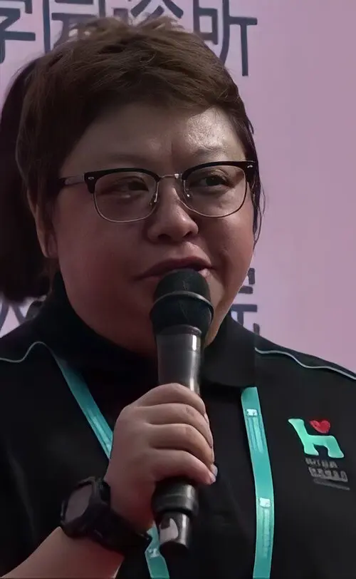 韩红