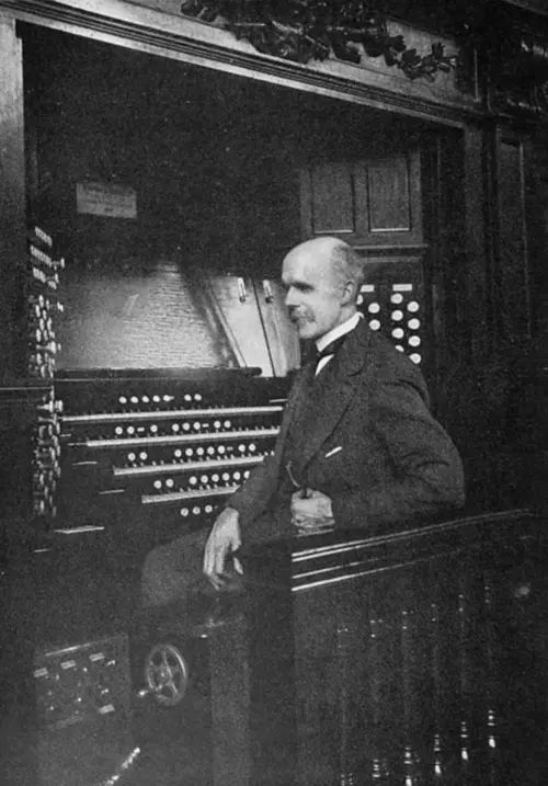 Alfred Hollins