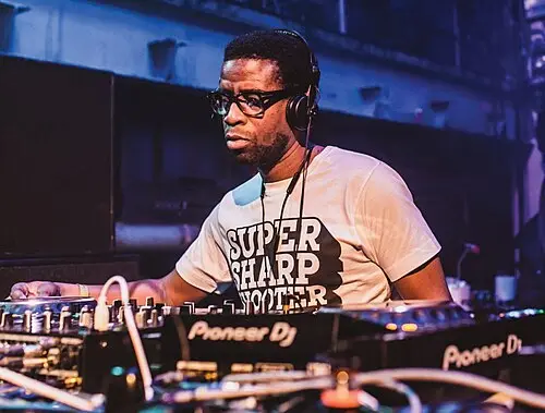 DJ Ron