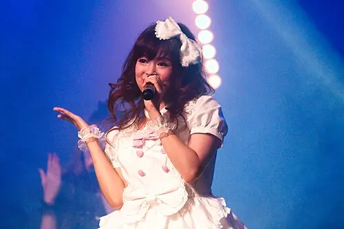 池田彩