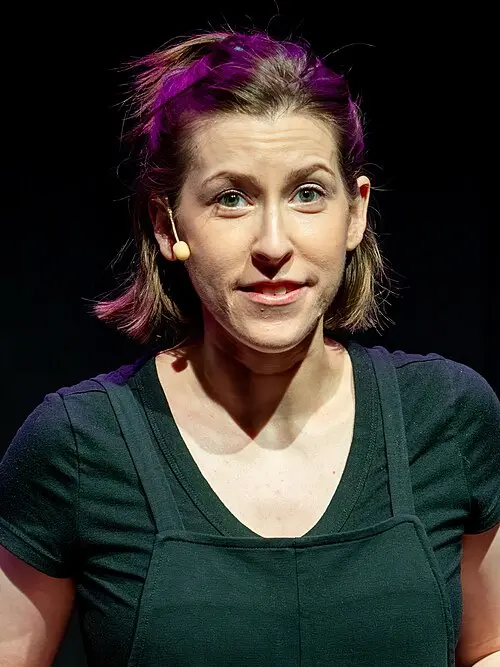 Eden Sher