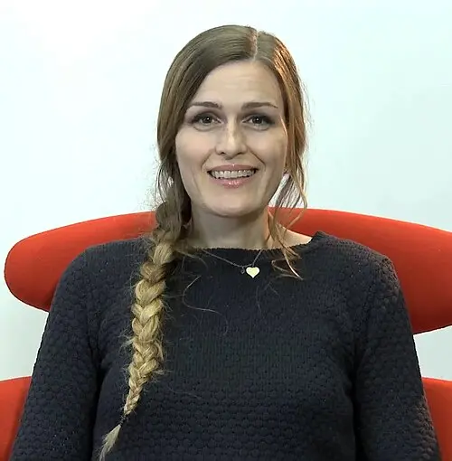 Randi Laubek