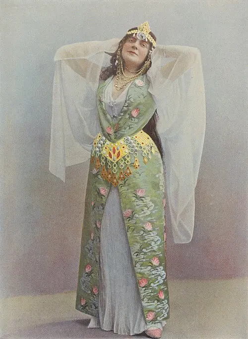 Meyrianne Héglon