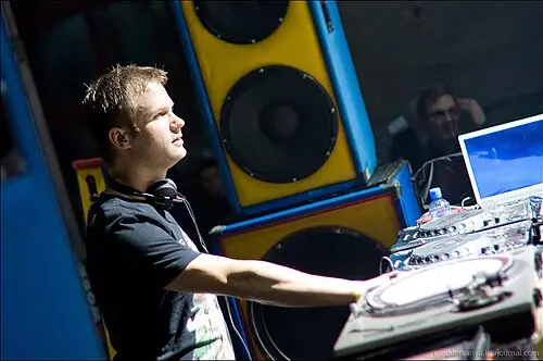 Jeffrey Sutorius