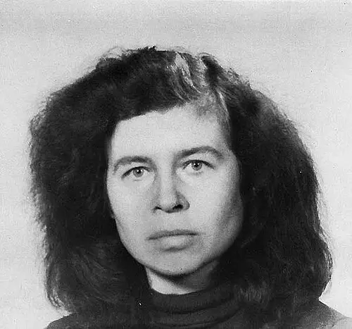 Elsa Grave