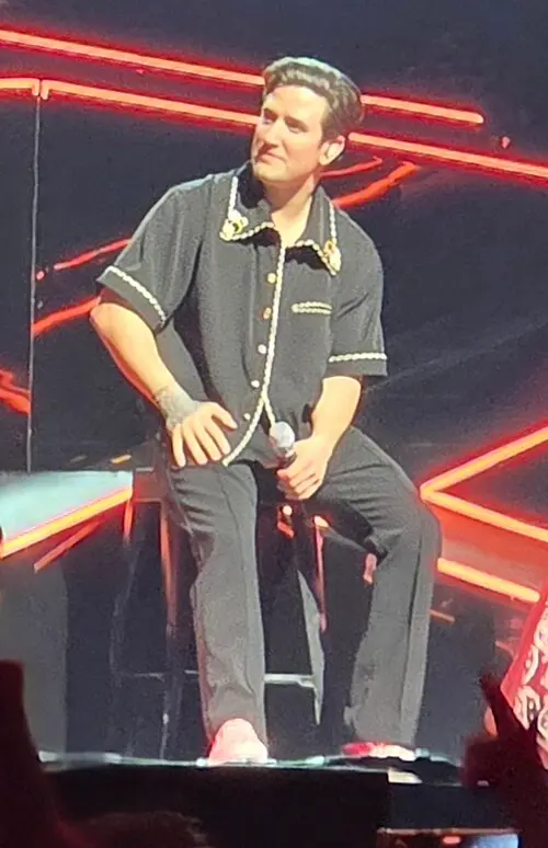 Logan Henderson