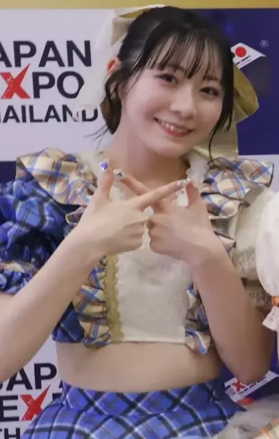 真中まな