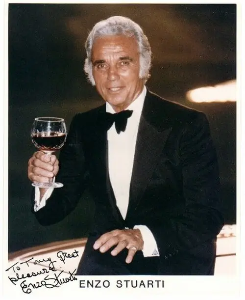 Enzo Stuarti