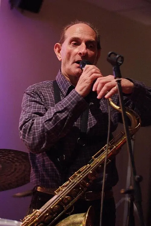Bobby Wellins