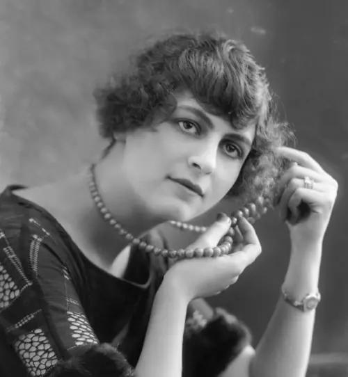 Phyllis Sellick