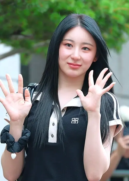 LEE CHAE YEON