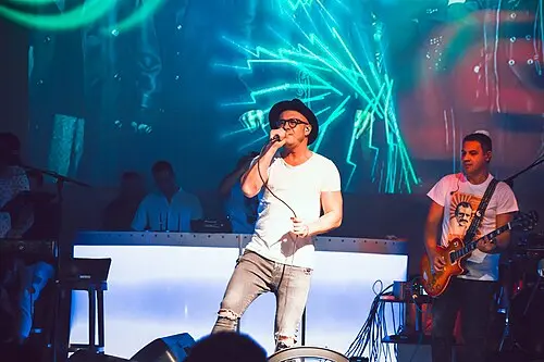 Tropico Band