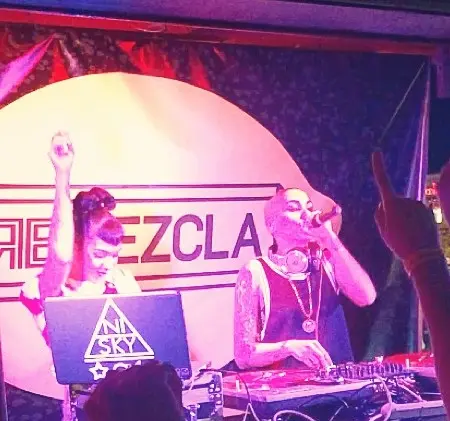Nina Sky