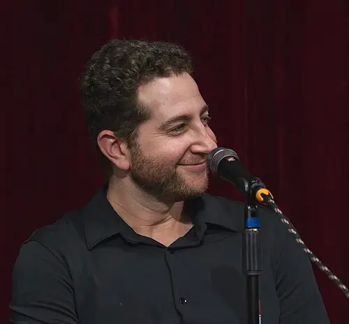 Max Aruj