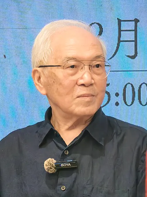 龔一