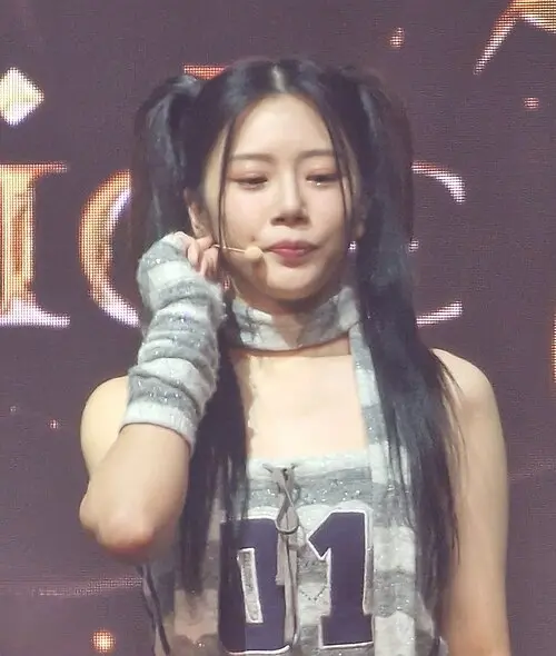 JI U