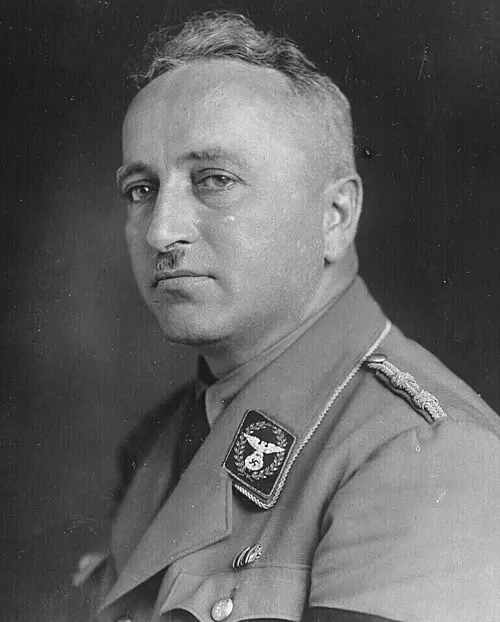Robert Ley