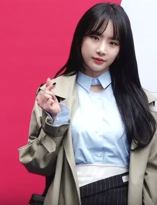 설아