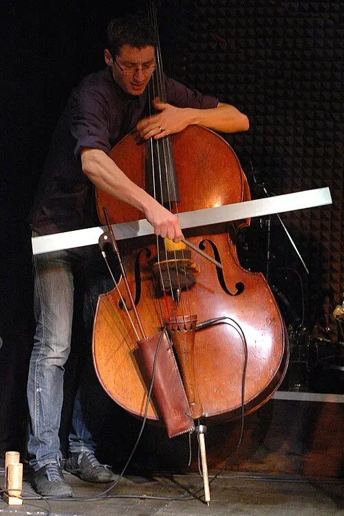 Clayton Thomas