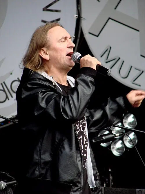 Marek Piekarczyk