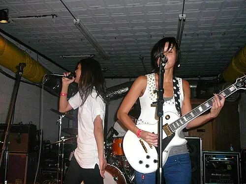 Meg & Dia