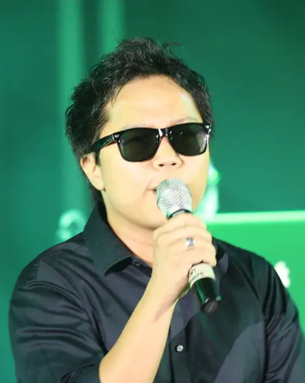 Sandhy Sondoro