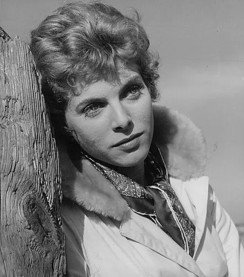Billie Whitelaw