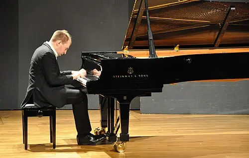 Andrei Korobeinikov