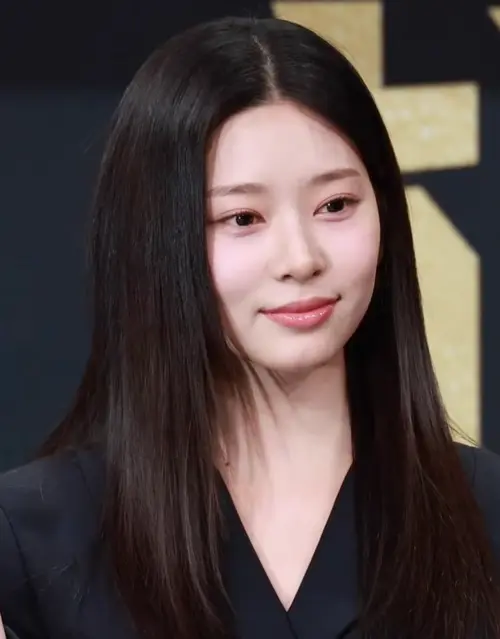 김민주