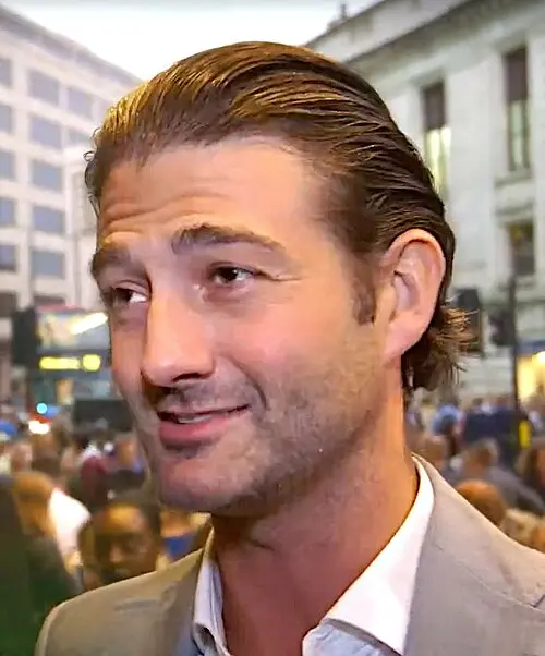 Oliver Tompsett