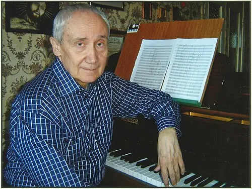 Дмитрий Смольский